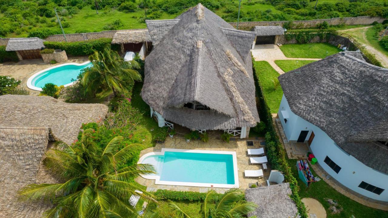 Bed and Breakfast Nyumba Ya Afrika Watamu Exterior foto