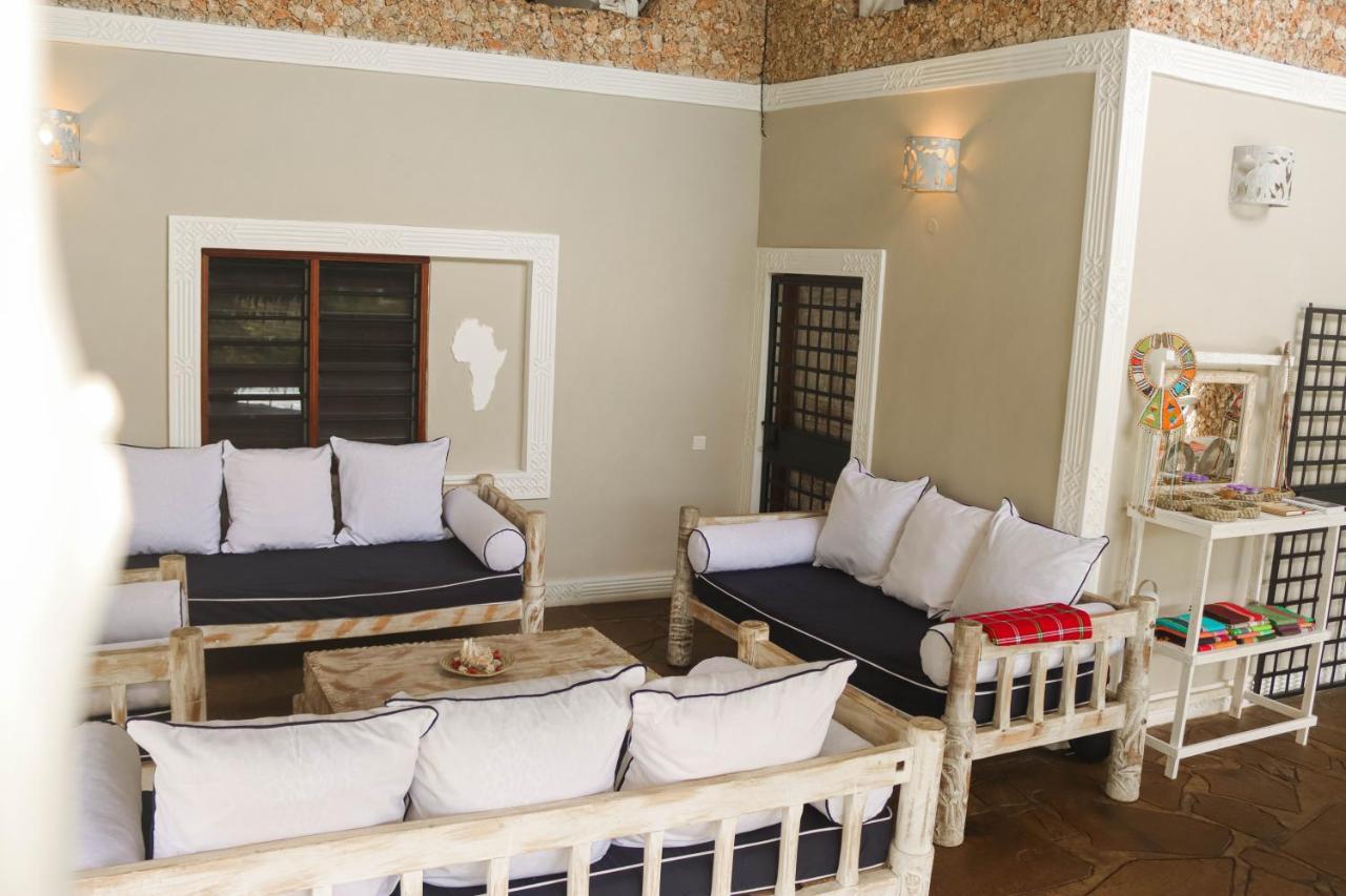 Bed and Breakfast Nyumba Ya Afrika Watamu Exterior foto