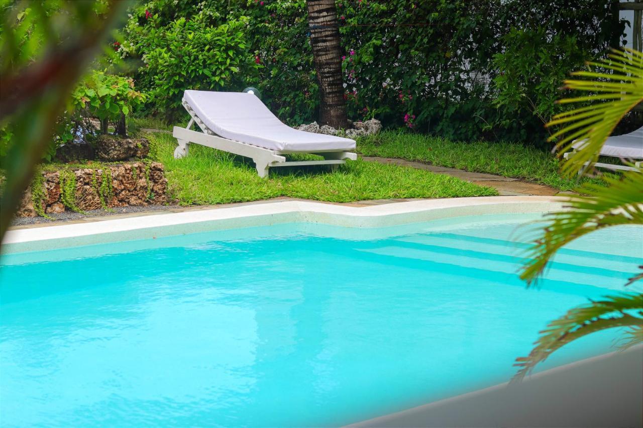 Bed and Breakfast Nyumba Ya Afrika Watamu Exterior foto