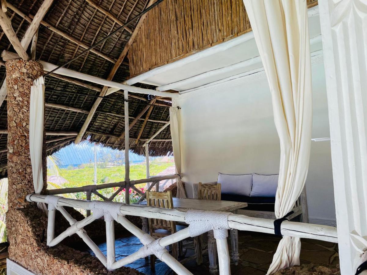 Bed and Breakfast Nyumba Ya Afrika Watamu Exterior foto