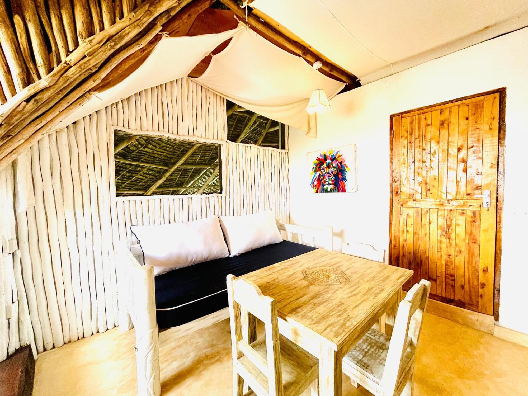 Bed and Breakfast Nyumba Ya Afrika Watamu Exterior foto