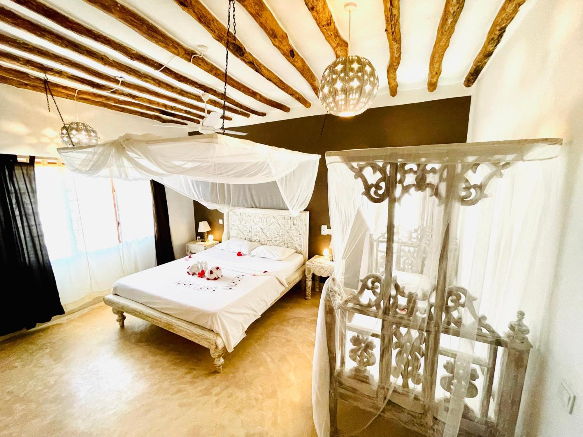 Bed and Breakfast Nyumba Ya Afrika Watamu Exterior foto